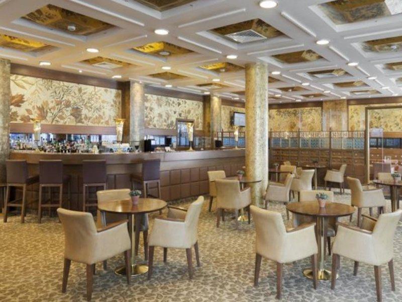 Attica Av, Airport W. By Ihg Hotel Atene